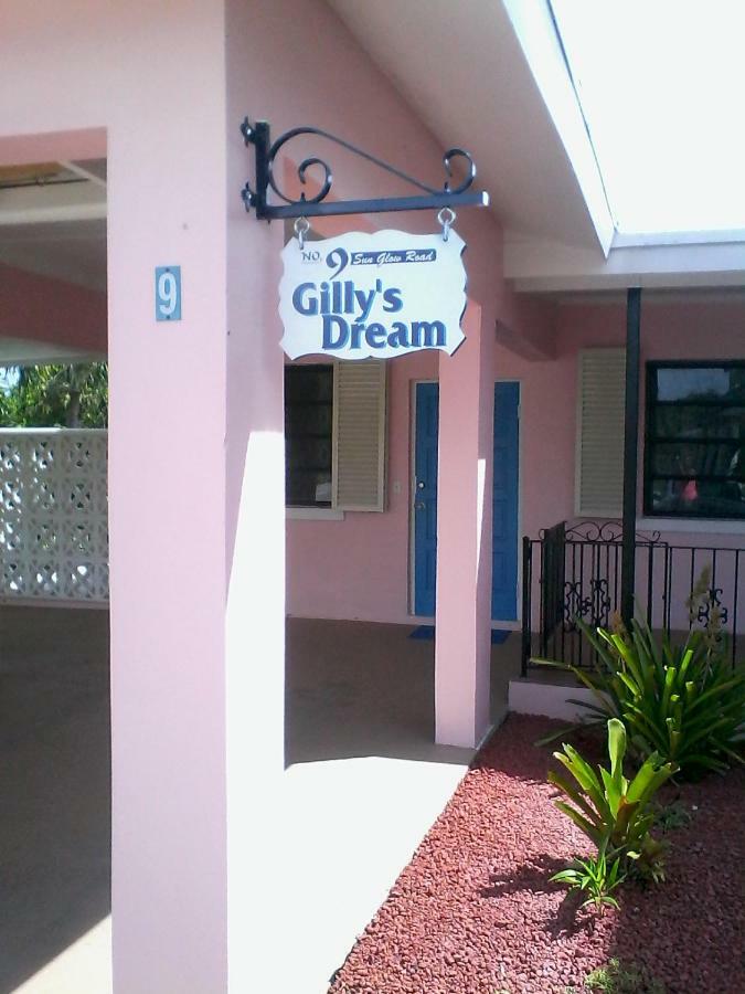 Gillys Dream Apartment Nassau Luaran gambar